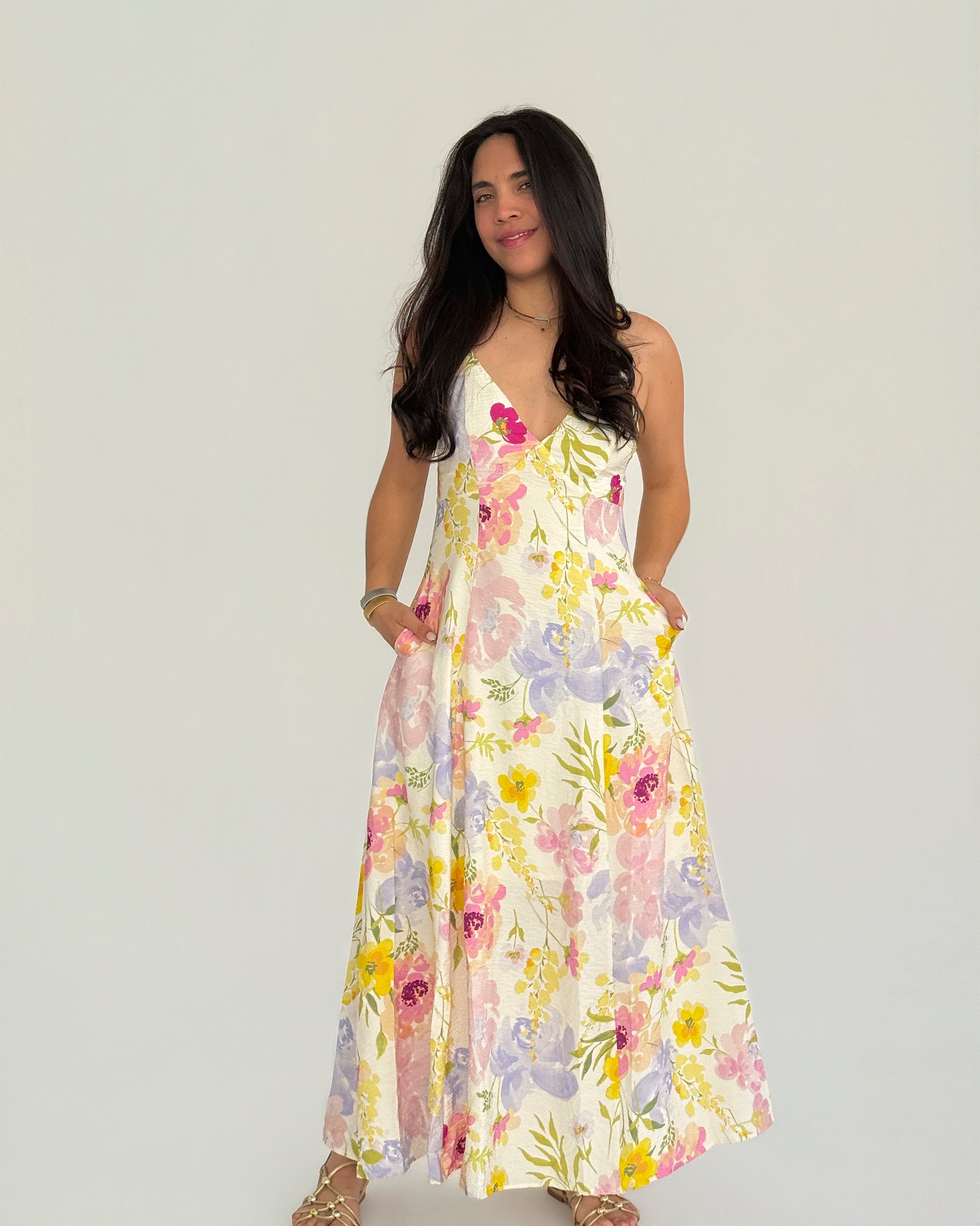 Flowers open back Maxi Dress